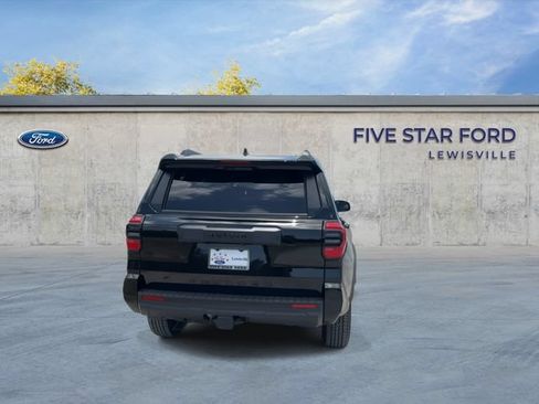 Used 2025 Toyota 4Runner SR5 RWD image 7