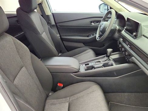 Used 2024 Honda Accord EX image 24
