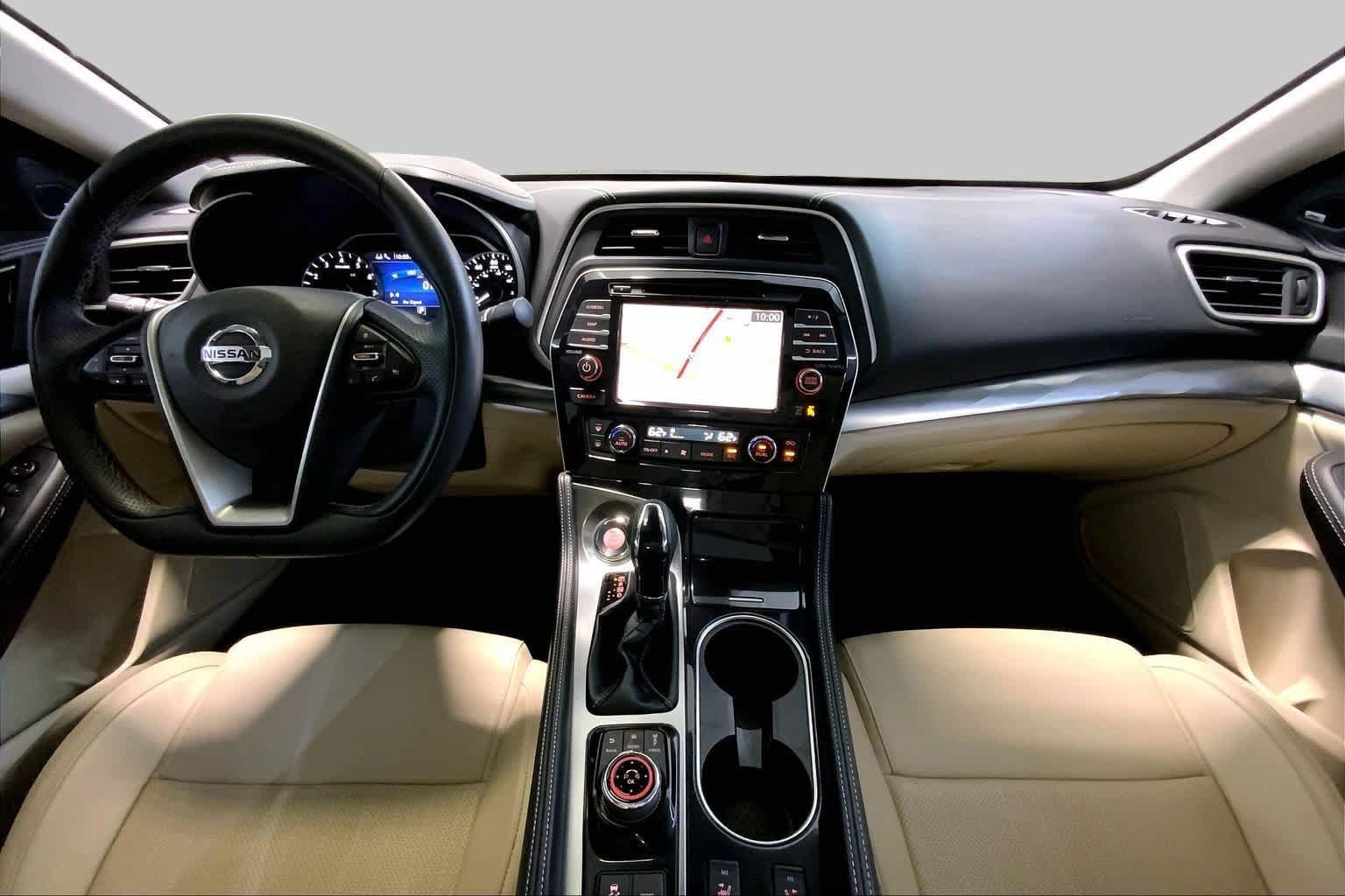Used 2020 Nissan Maxima 3.5 SL w/ Floor Mat Group FWD image 15