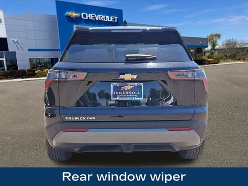 Used 2025 Chevrolet Equinox LT AWD/4WD image 24