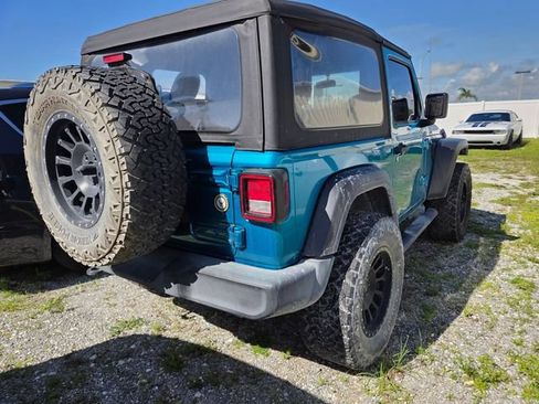 Used 2020 Jeep Wrangler Sport AWD/4WD image 2