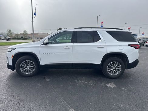 Used 2023 Chevrolet Traverse LT image 16