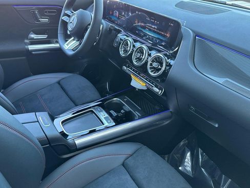New 2026 Mercedes-Benz GLA 35 AMG 4MATIC image 28