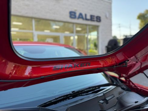 Used 2022 Dodge Challenger R/T Scat Pack RWD image 11