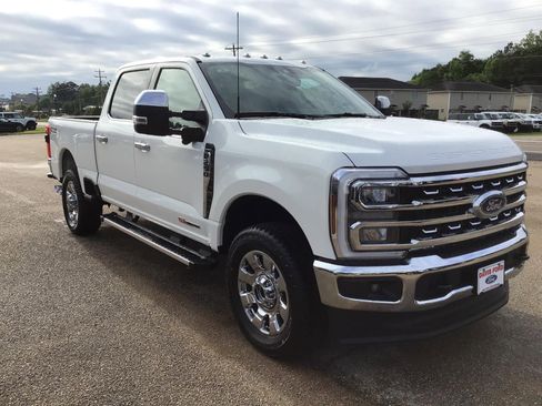New 2026 Ford F250 Lariat w/ Chrome Package AWD/4WD image 6