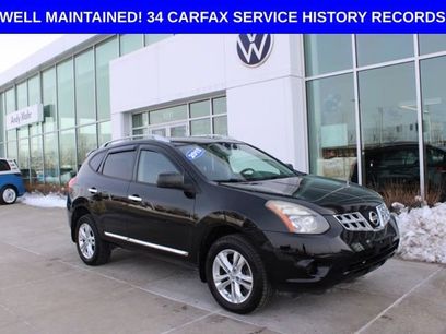 Used 2015 Nissan Rogue S w/ Convenience Package