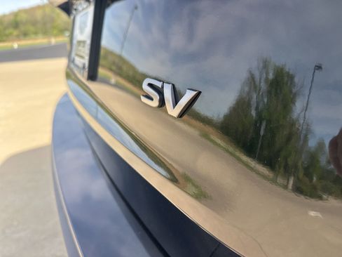 Used 2024 Nissan Rogue SV FWD image 7