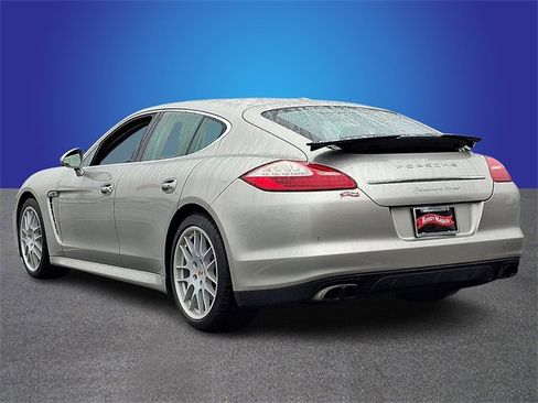 Used 2010 Porsche Panamera Turbo image 6