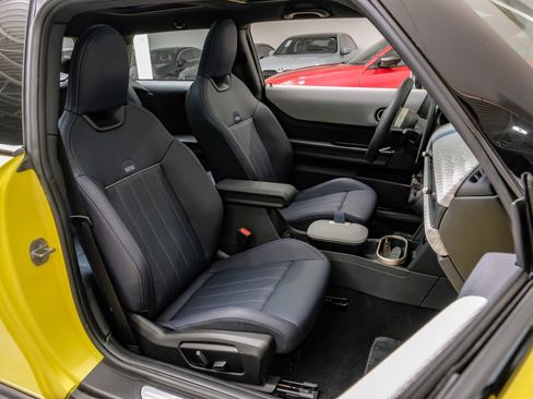 Used 2025 MINI Cooper S FWD image 29