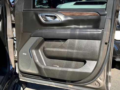 Used 2021 Chevrolet Tahoe LT image 21