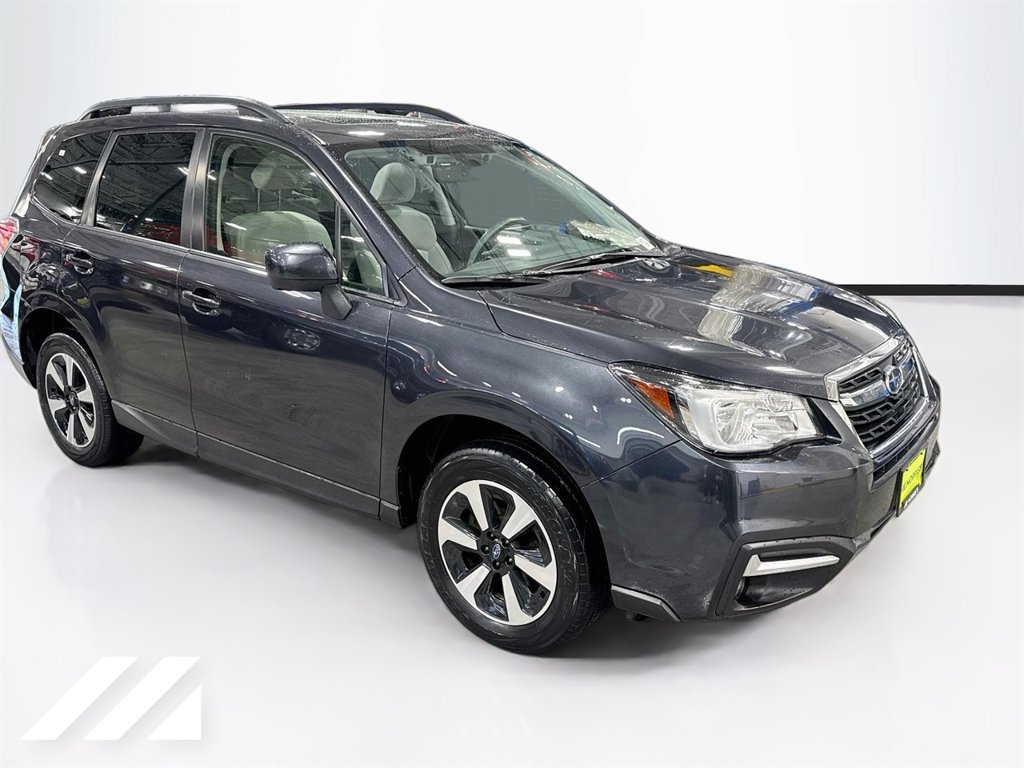 Used 2018 Subaru Forester 2.5i Premium AWD/4WD image 3
