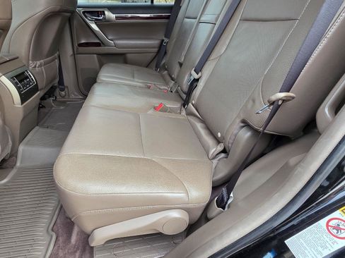 Used 2018 Lexus GX 460 Premium image 44