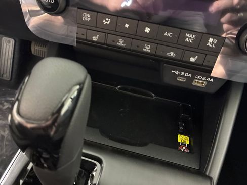 New 2026 Subaru Outback Limited XT AWD/4WD image 25