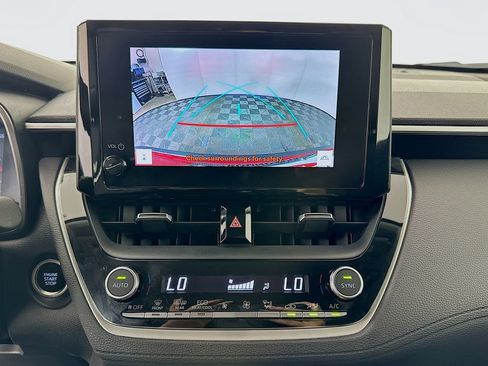 Used 2023 Toyota Corolla Cross XLE FWD image 13