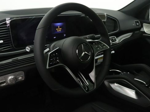 New 2026 Mercedes-Benz GLS 450 4MATIC image 5