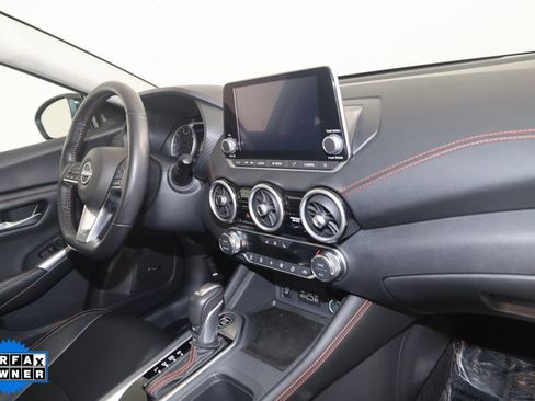 Used 2024 Nissan Sentra SR w/ SR Premium Package image 40