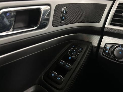 Used 2014 Ford Explorer XLT FWD image 14