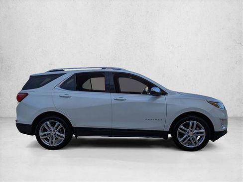 Used 2019 Chevrolet Equinox Premier image 4