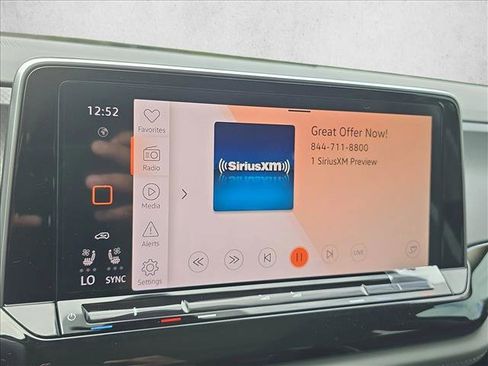 New 2026 Volkswagen Atlas Peak Edition AWD/4WD image 17