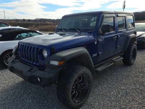 Used 2018 Jeep Wrangler Unlimited Sport S image 3