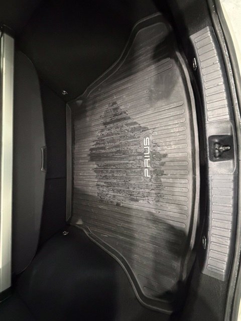 Used 2018 Toyota Prius Four w/ Advanced Technology Package FWD image 21