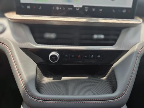 New 2026 Ford Explorer Active RWD image 57