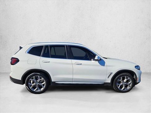 Certified 2022 BMW X3 xDrive30i w/ Convenience Package image 4