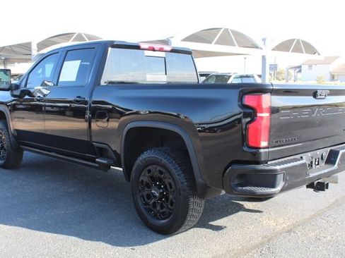 Used 2024 Chevrolet Silverado 2500 LTZ w/ LTZ Plus Package AWD/4WD image 7