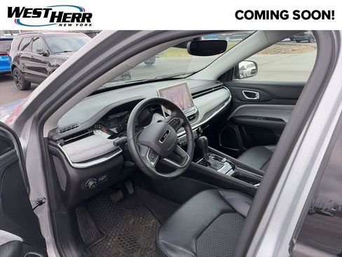 Used 2022 Jeep Compass Latitude w/ Convenience Group image 5