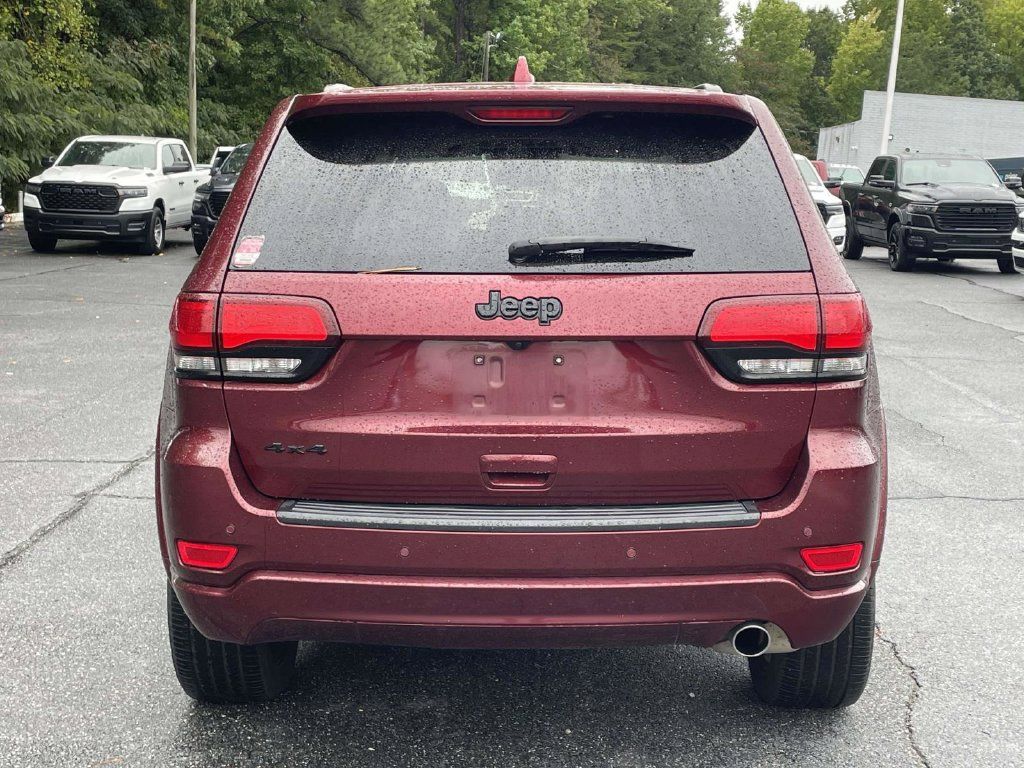 Certified 2020 Jeep Grand Cherokee Altitude AWD/4WD image 7