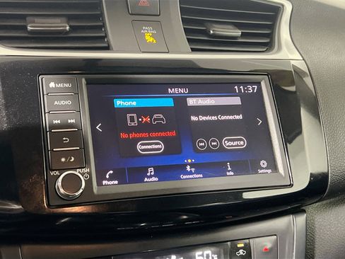 Used 2019 Nissan Sentra SV FWD image 28