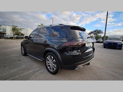 Used 2020 Mercedes-Benz GLE 450 4MATIC w/ Premium Package image 48