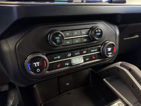 Used 2023 Ford Bronco Outer Banks image 22