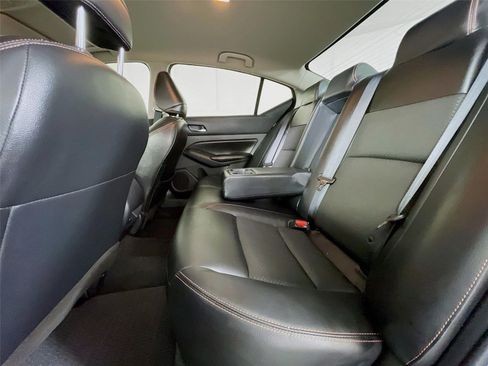 Used 2022 Nissan Altima 2.5 SR FWD image 25