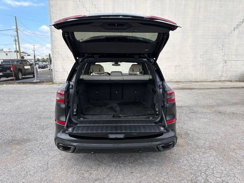 Used 2021 BMW X5 xDrive40i w/ M Sport Package AWD/4WD image 9