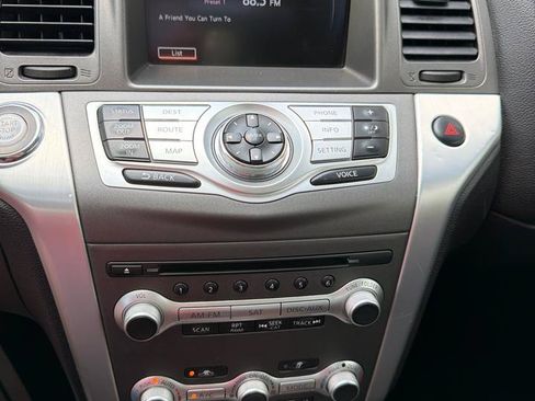 Used 2011 Nissan Murano AWD/4WD image 16