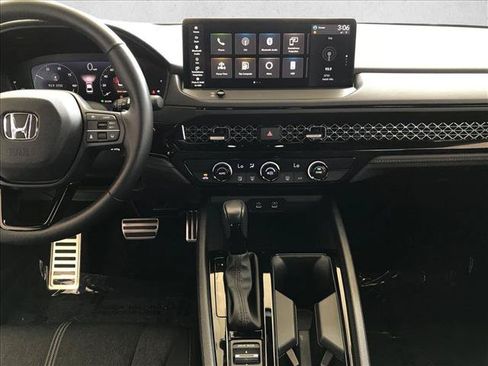 Certified 2023 Honda Accord Sport image 16