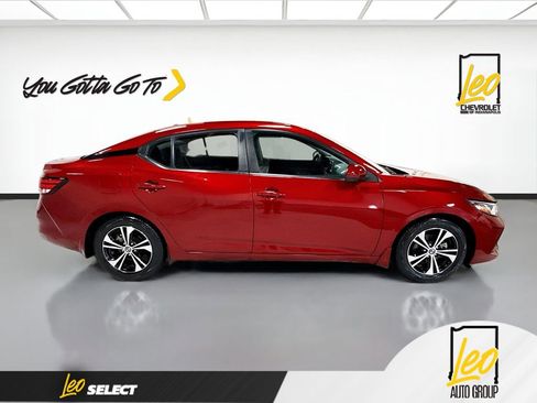 Used 2022 Nissan Sentra SV image 4