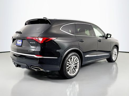 Used 2023 Acura MDX SH-AWD w/ Advance Package image 5