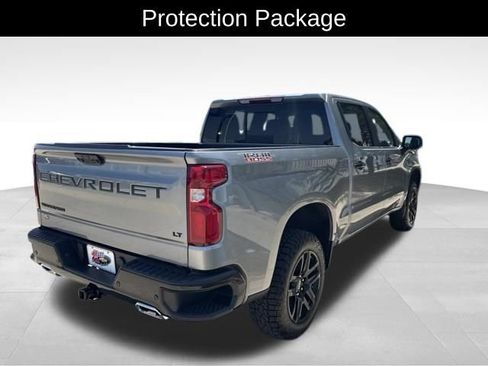 Used 2023 Chevrolet Silverado 1500 LT Trail Boss w/ Convenience Package II AWD/4WD image 8