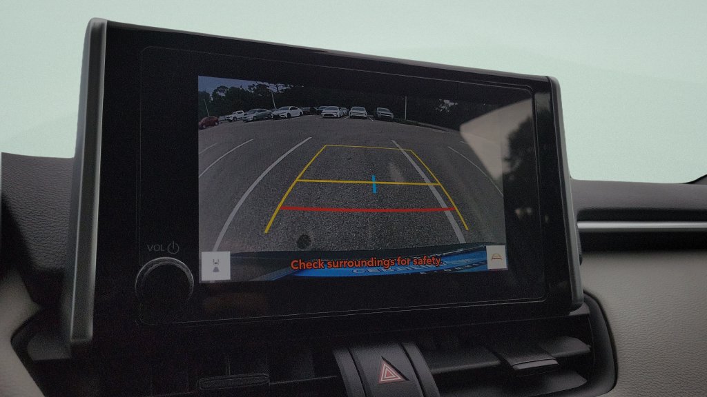 Used 2025 Toyota RAV4 XLE FWD image 16