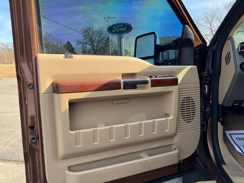 Used 2011 Ford F350 King Ranch w/ King Ranch w/Chrome Pkg image 21
