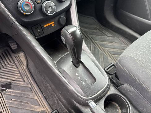 Used 2020 Chevrolet Trax LS w/ Tint and Cruise Package FWD image 13