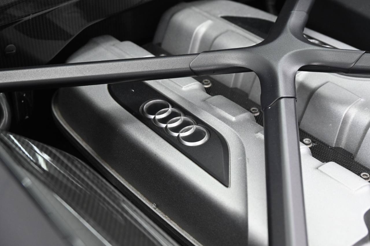 Used 2020 Audi R8 V10 performance AWD/4WD image 24