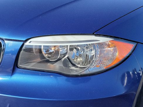 Used 2013 BMW 128i Convertible image 29
