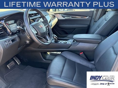 Used 2024 Cadillac XT6 Sport AWD/4WD image 7