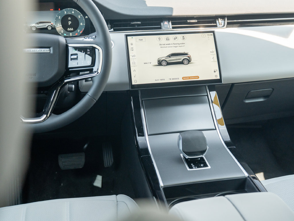 New 2026 Land Rover Range Rover Evoque S AWD/4WD image 20