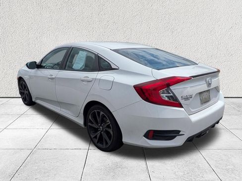 Used 2021 Honda Civic Sport image 5