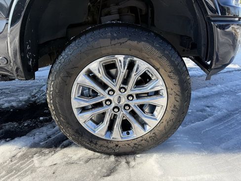 Certified 2020 Ford F150 Platinum w/ Equipment Group 701A Luxury image 33