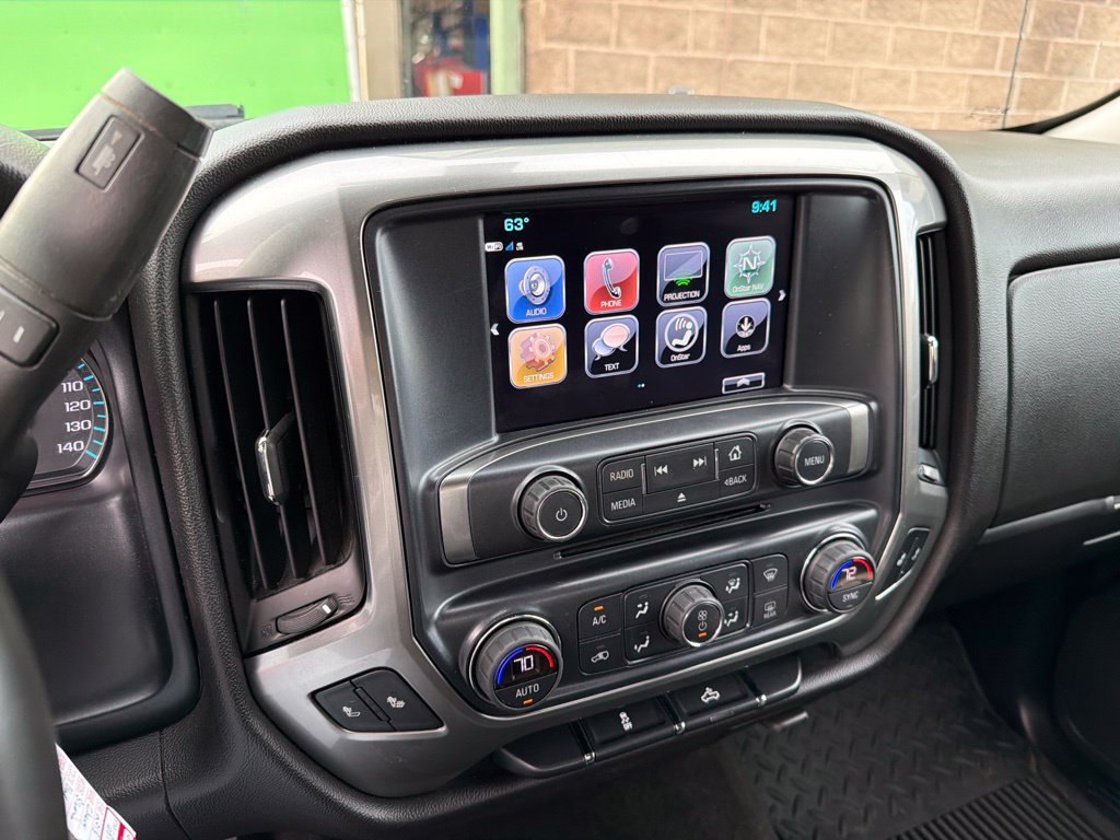 Used 2018 Chevrolet Silverado 1500 LT w/ All Star Edition AWD/4WD image 12